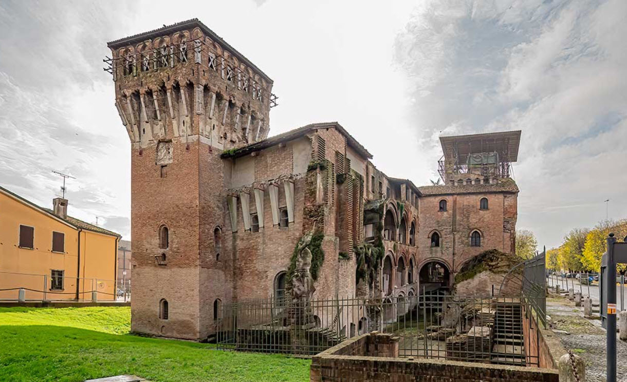 Castello Delle Rocche, Italy